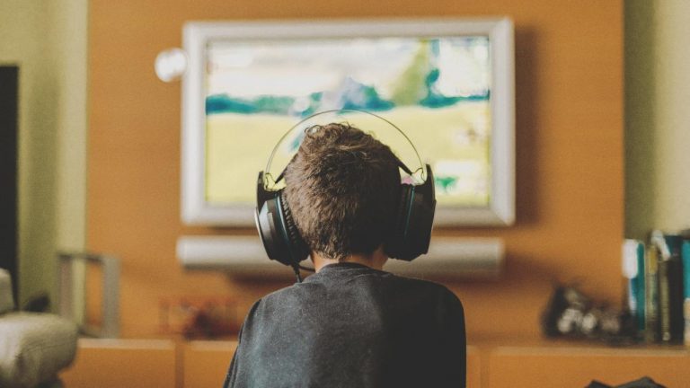 Dijital Oyun Bağımlılığı Nedir? Çocuklar Üzerindeki 10 Etkisi